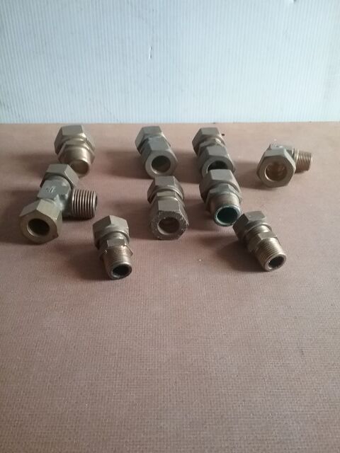 diffrents raccords  olive laiton neufs 1 Boutervilliers (91)