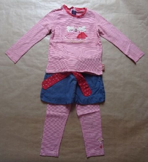 Lot de vtements en taille 4 ans 10 Montaigu-la-Brisette (50)
