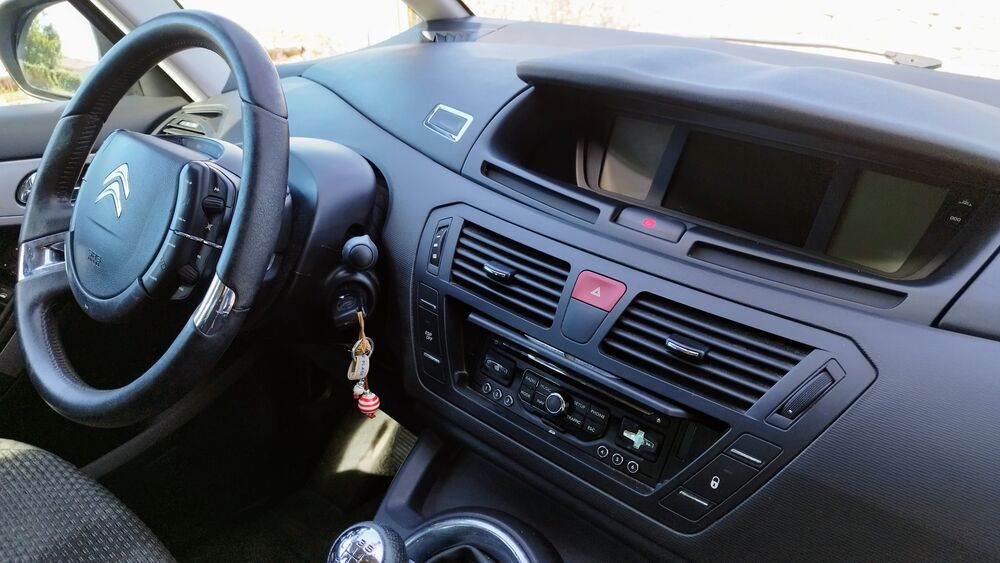 C4 Picasso HDi 110 FAP Millenium 2011 occasion 16590 Brie