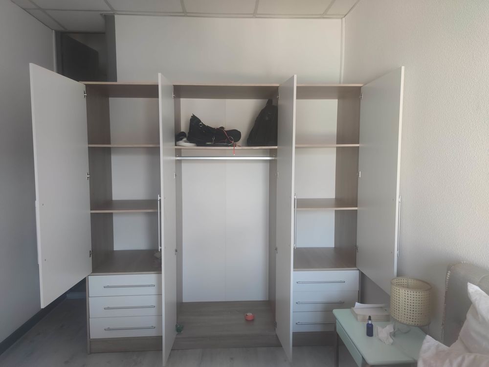 Grande armoire 4 portes 6 tiroire blanche et bois Meubles