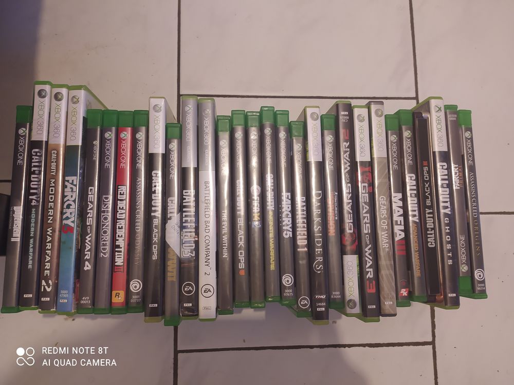 Xbox one 1To + 29 jeux Consoles et jeux vidos