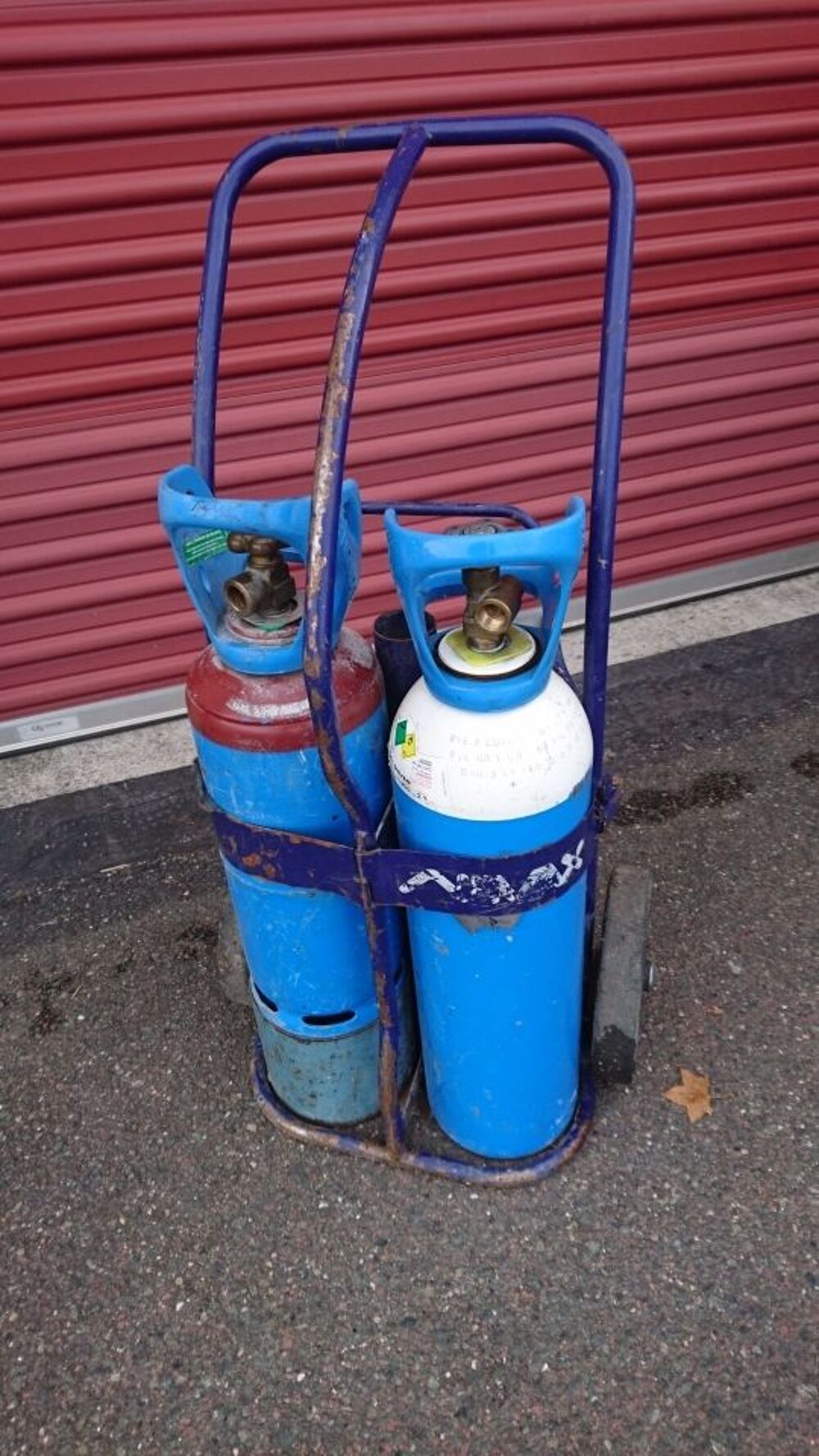 Bouteilles oxyg&egrave;ne ac&eacute;tyl&egrave;ne sur chariot parfait &eacute;tat Bricolage