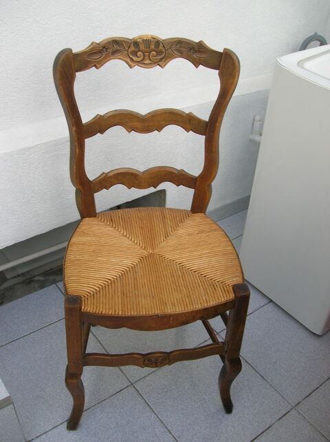 chaise ancienne en bois, dessus paille 10 Reims (51)