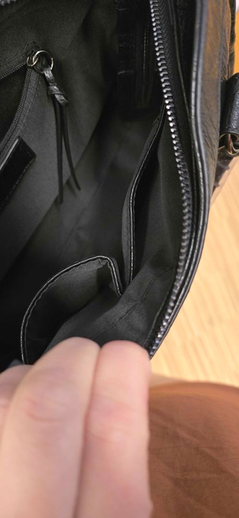 sac &agrave; main noir Maroquinerie