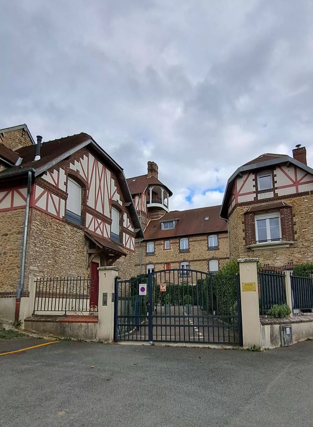 Vente Appartement Appartement en copropriete Saint-witz