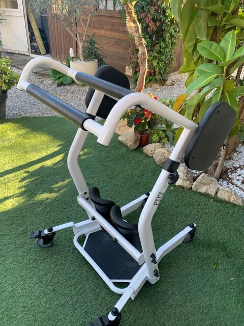 Chaise de transfert,Verticalisateur. 0 Juan Les Pins (06)