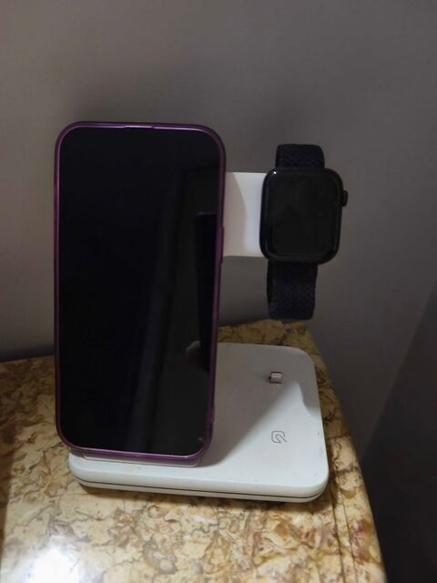 iPhone 13 plus montre et station de charge Binic (22)