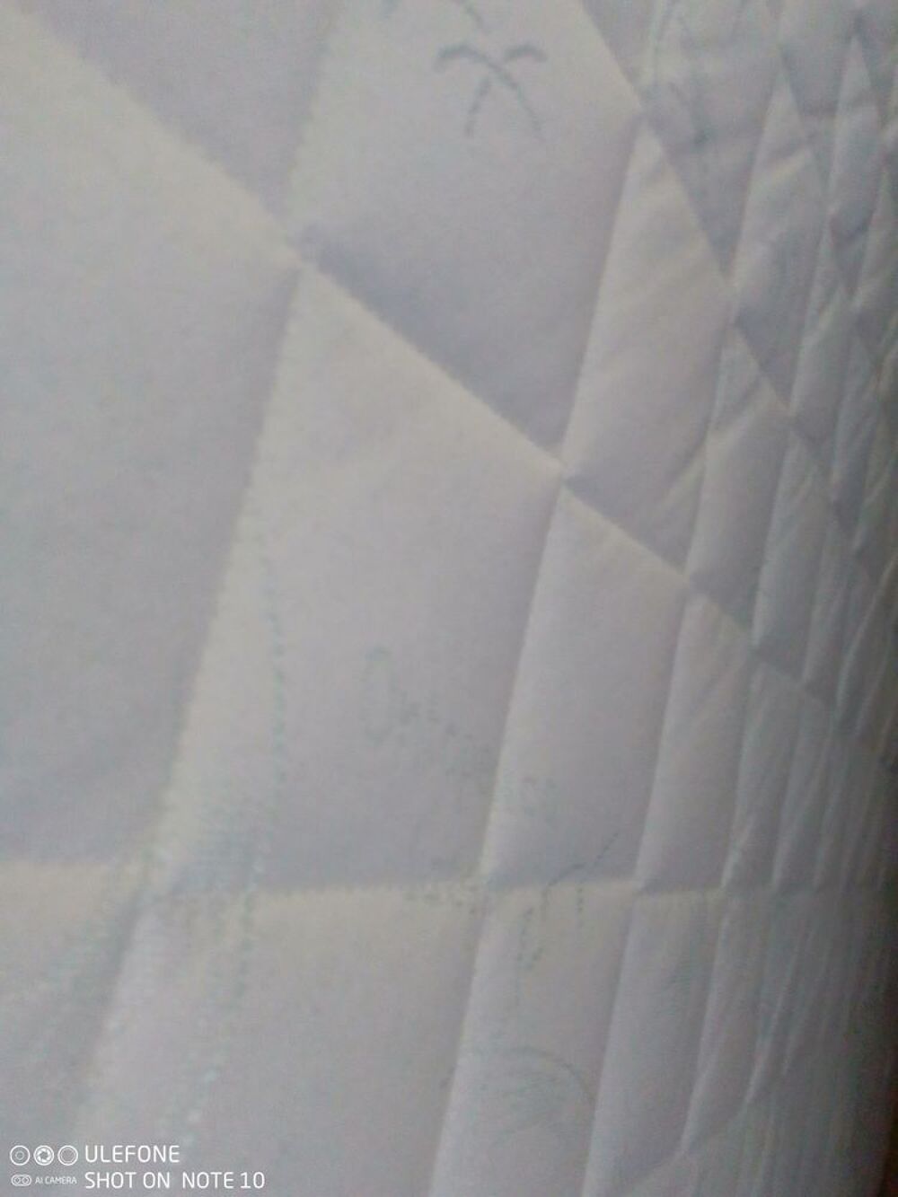 Literie sommier tapissier et matelas Meubles