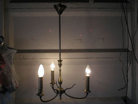  JOLI LUSTRE 3 BRANCHES EN LAITON 25 Le Tremblay-sur-Mauldre (78)