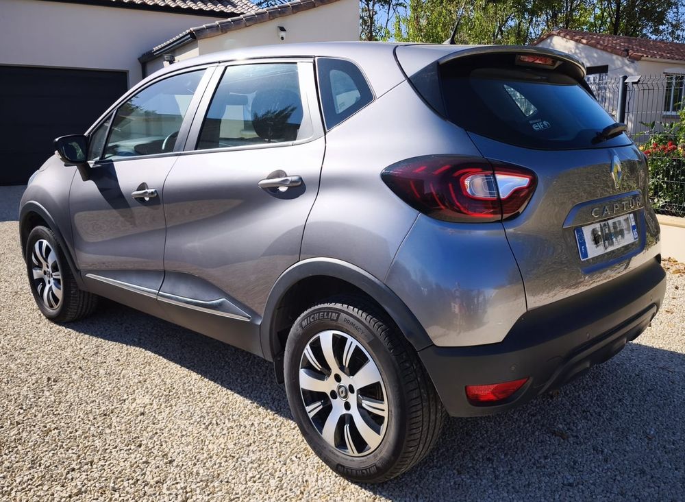 Captur dCi 110 Energy Business 2017 occasion 85480 Bournezeau