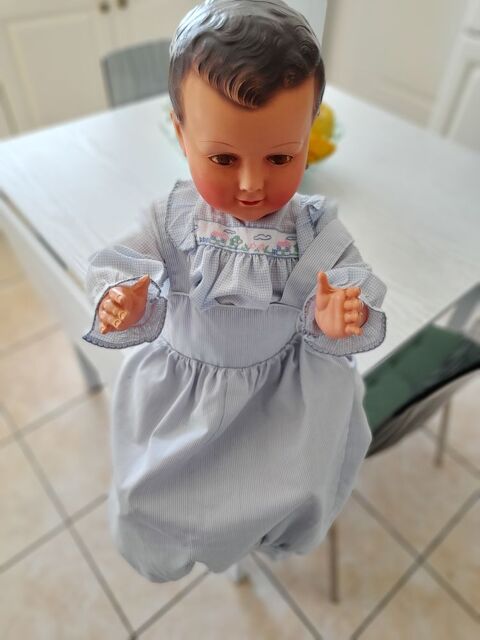 poupon en cellulode 25 Cuers (83)