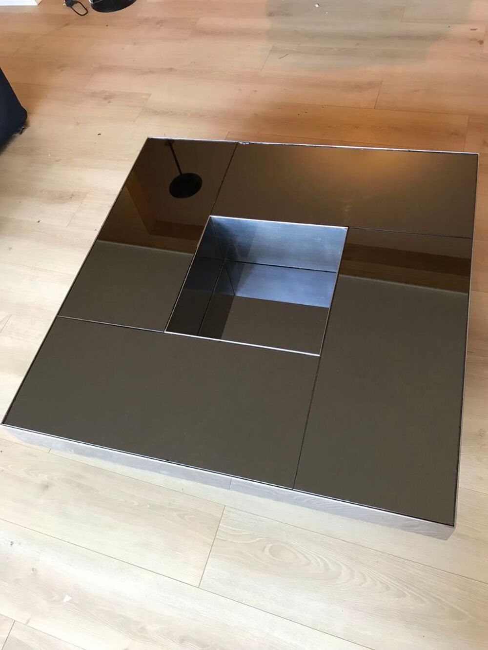 table basse 1970 attribu&eacute;e &agrave; Willy RIzzo miroirs et acier bross&eacute; inoxydable 27x100x100 Meubles