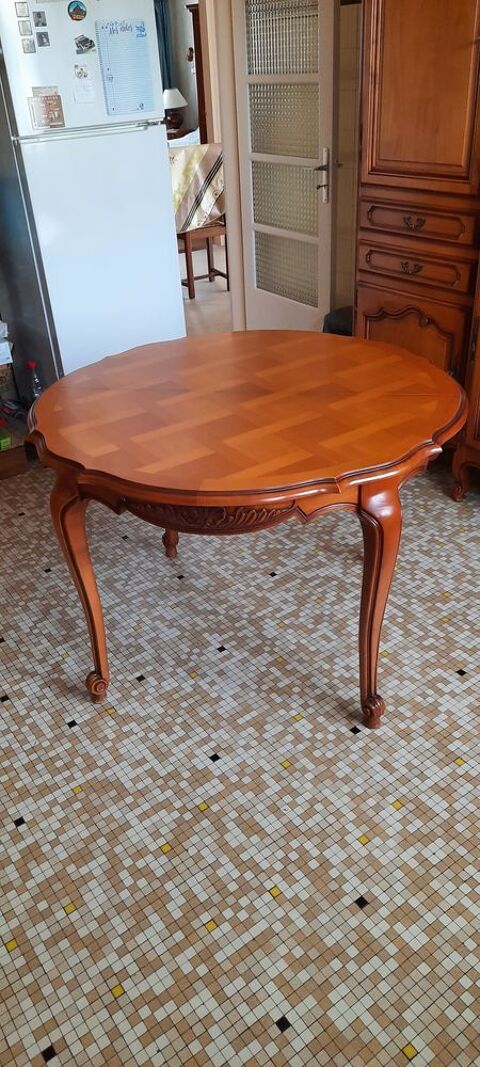 TABLE STYLE REGENCE 180 Sevran (93)