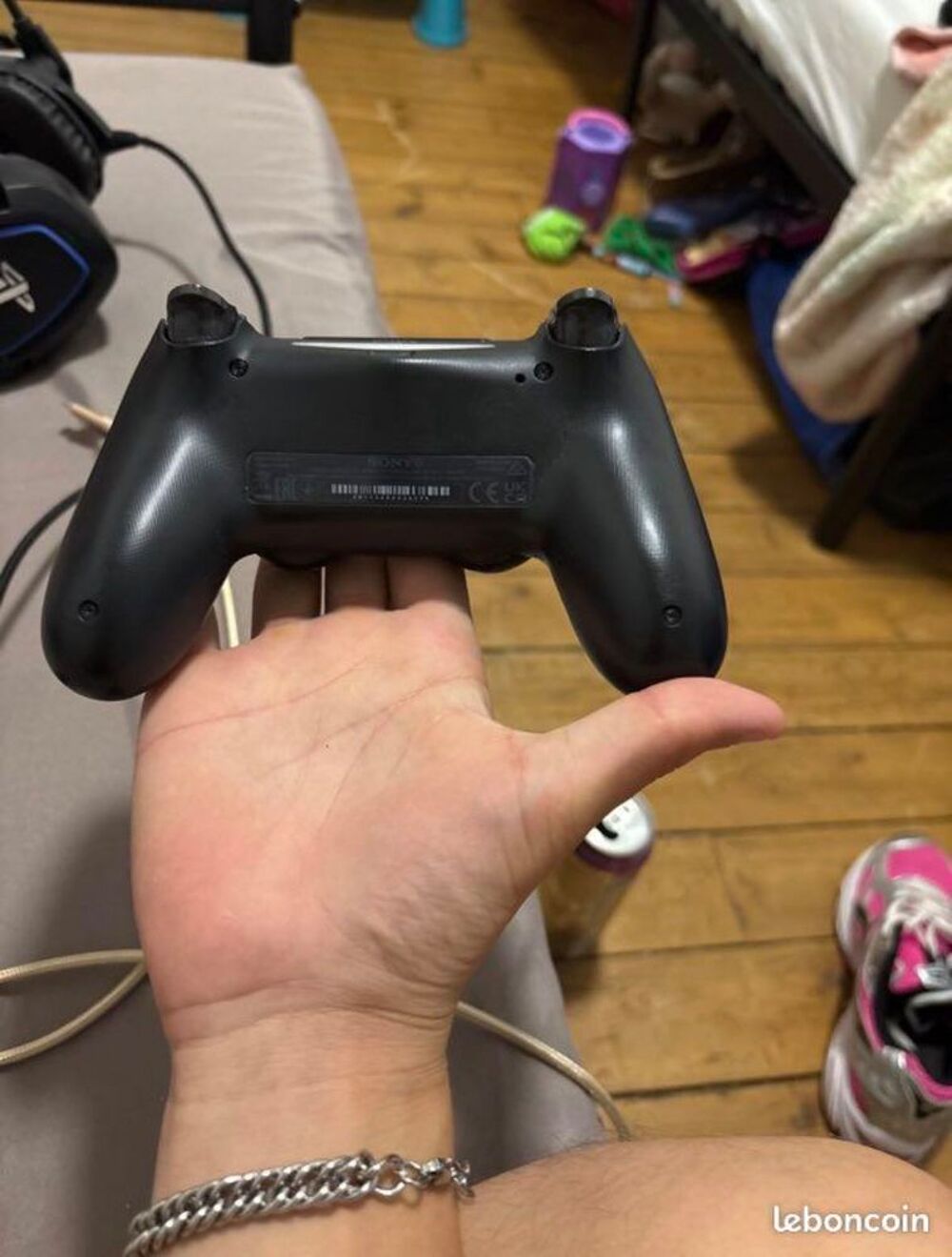 ps4 avec manette enceinte JBL et casque PlayStation Consoles et jeux vidéos