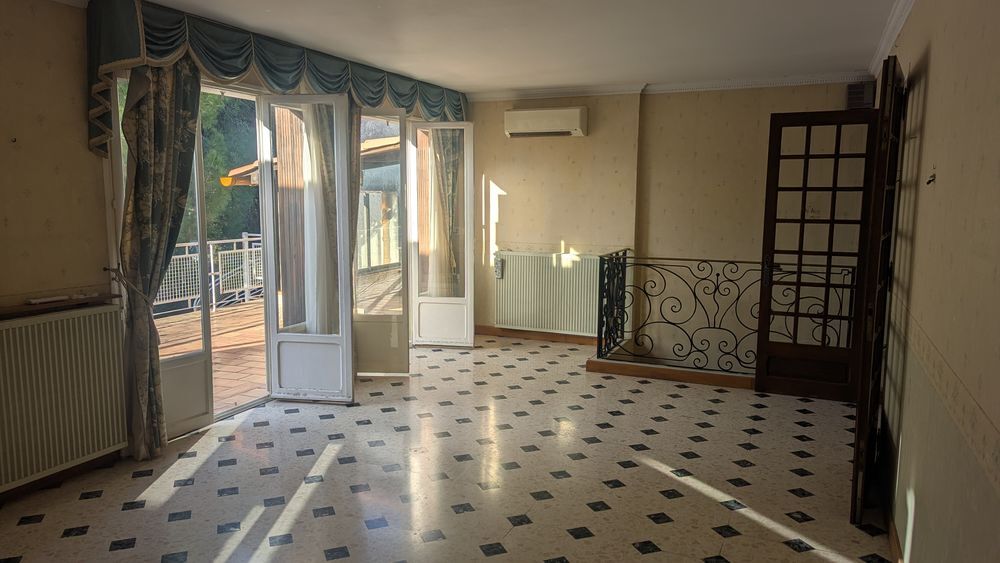 Vente Maison BEZIERS : BELLE MAISON T4  137 M2 sur terrain de 368 m2 Béziers