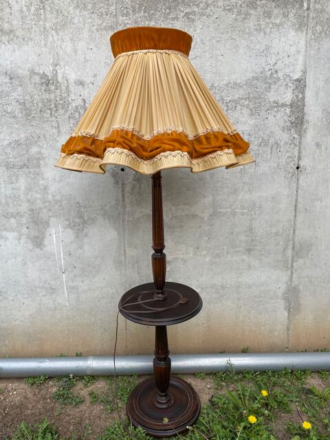 Lampadaire en bois Oberschaeffolsheim (67)