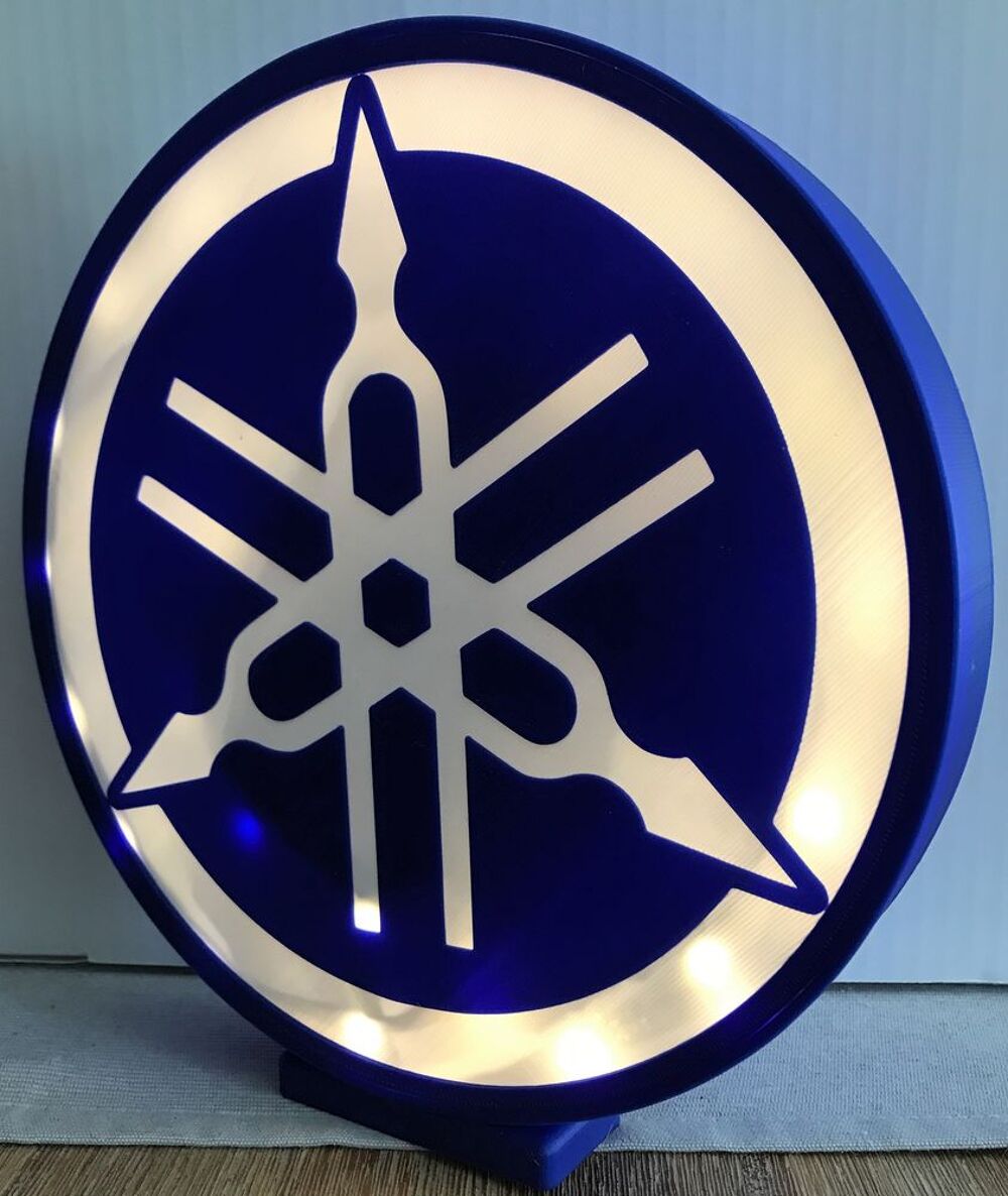 Lampe YAMAHA &eacute;clairage leds &agrave; piles Décoration