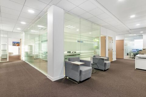 Espaces de bureau professionnels à Fontenay-Sous-Bois Val de Fontenay  aux conditions intégralement flexibles 1378 94120 Fontenay-sous-bois
