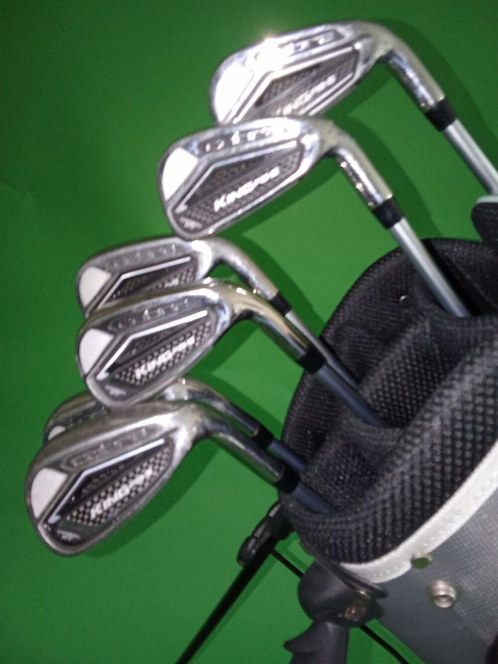 Clubs Golf marque Cobra Sports