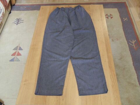 Pantalon taille élastiquée, Gris, T 44, TBE 3 Bagnolet (93)