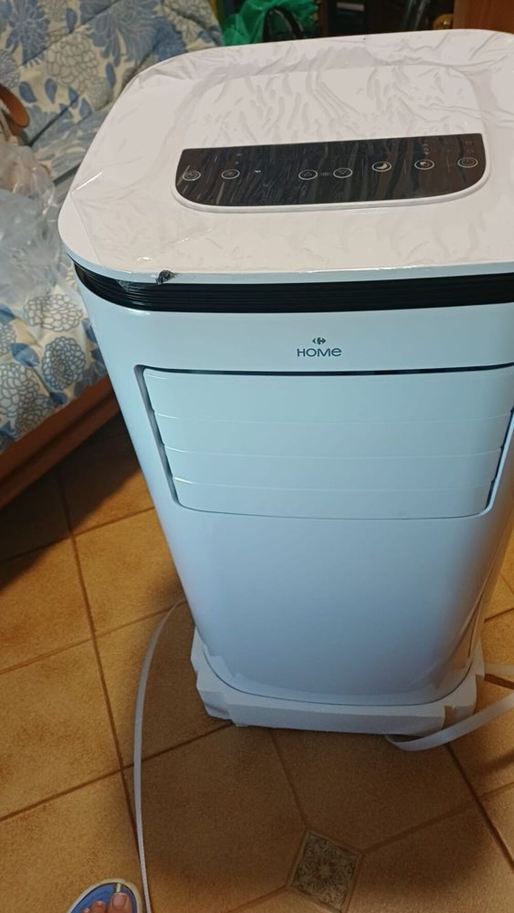 CLIMATISEUR NEUF SOUS EMBALLAGE Carrefour Home HMAC9JT-25 Electroménager