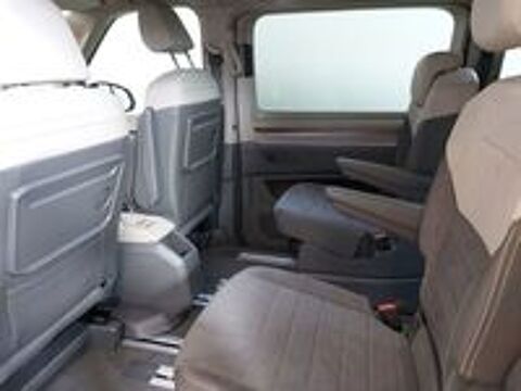 MULTIVAN Multivan Long 2.0 TDI 150 DSG7 Style 2023 occasion 30000 N&icirc;mes