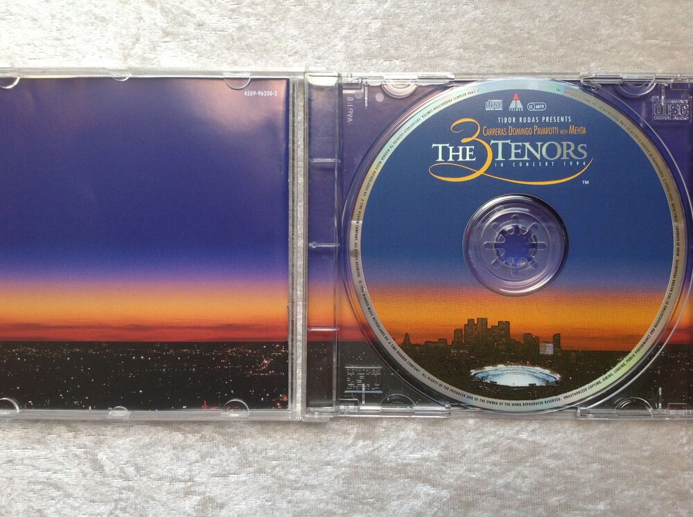 THE 3 TENORS IN CONCERT 1994 Envoi Possible
CD et vinyles