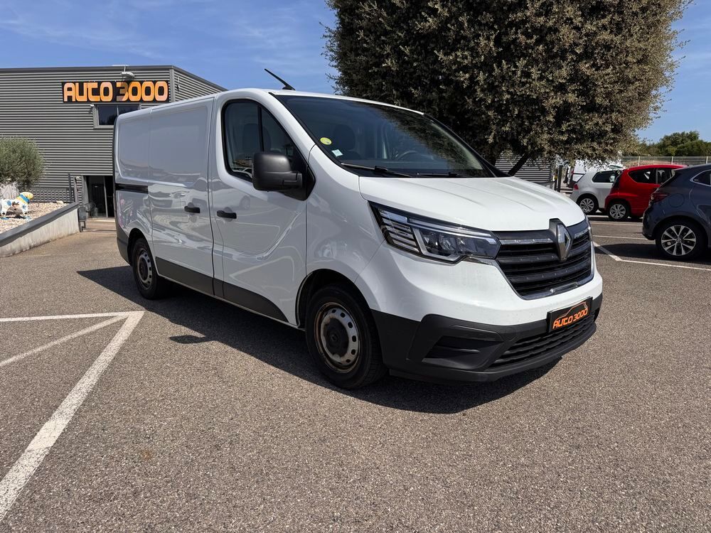 Trafic TRAFIC FGN L1H1 2800 KG BLUE DCI 130 GRAND CONFORT 2022 occasion 84290 Sainte-C&eacute;cile-les-Vignes