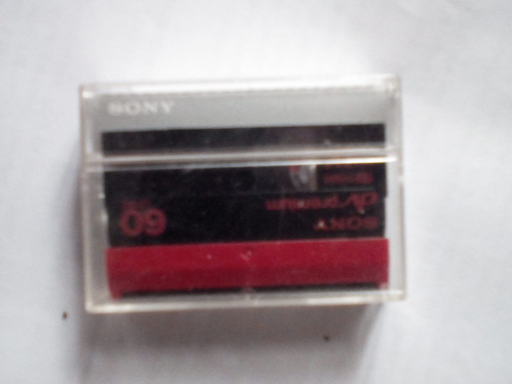 Cassettes neuves sony pour cam&eacute;scope Photos/Video/TV