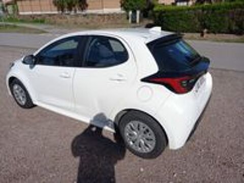 Yaris STE 1.5 HYBRIDE 116 DYNAMIC BUSINESS GPS 2 PLACES 41096 KMS 2024 occasion 88220 Urim&eacute;nil