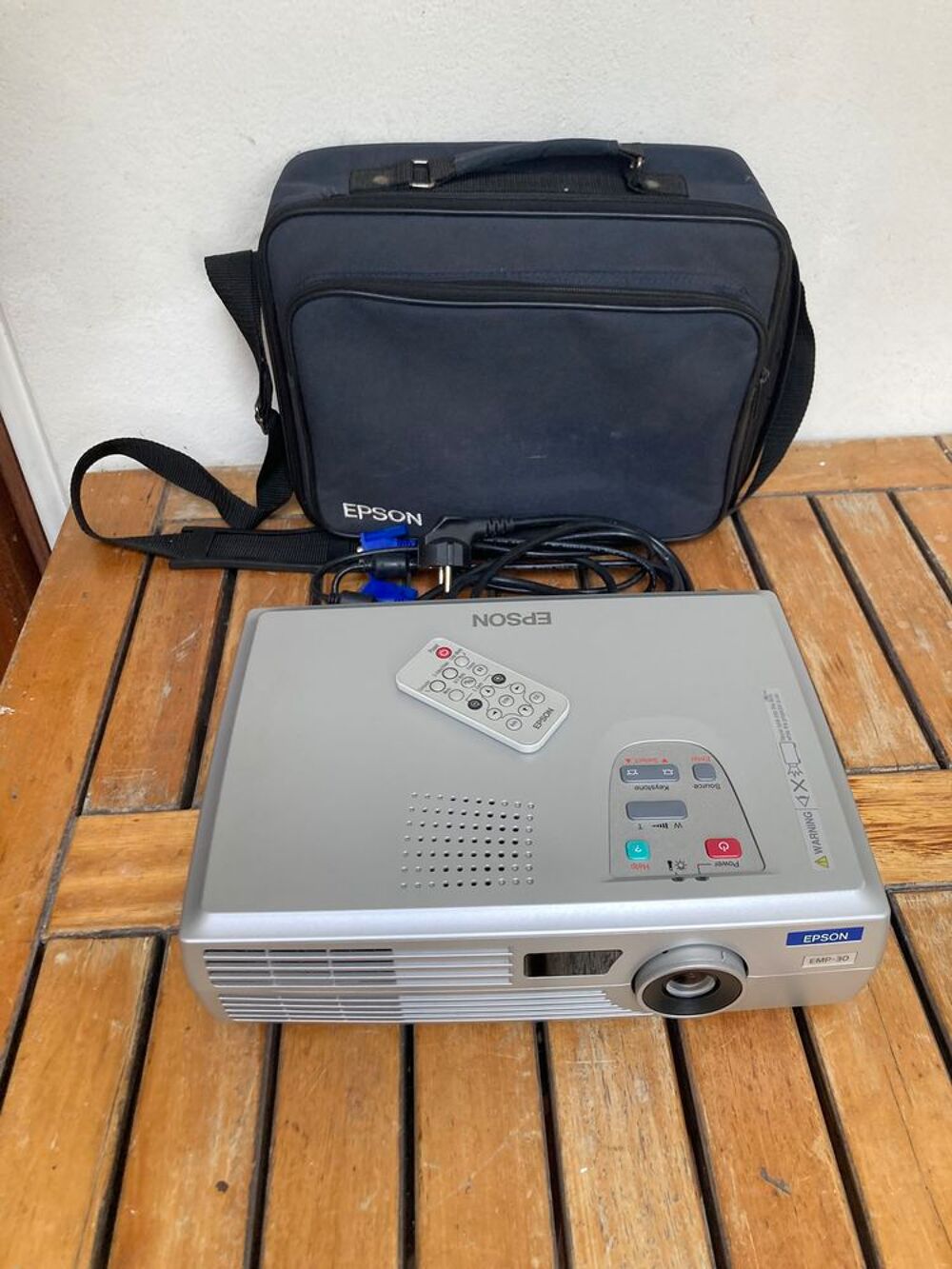 VIDEOPROJECTEUR EPSON EMP 30 Photos/Video/TV