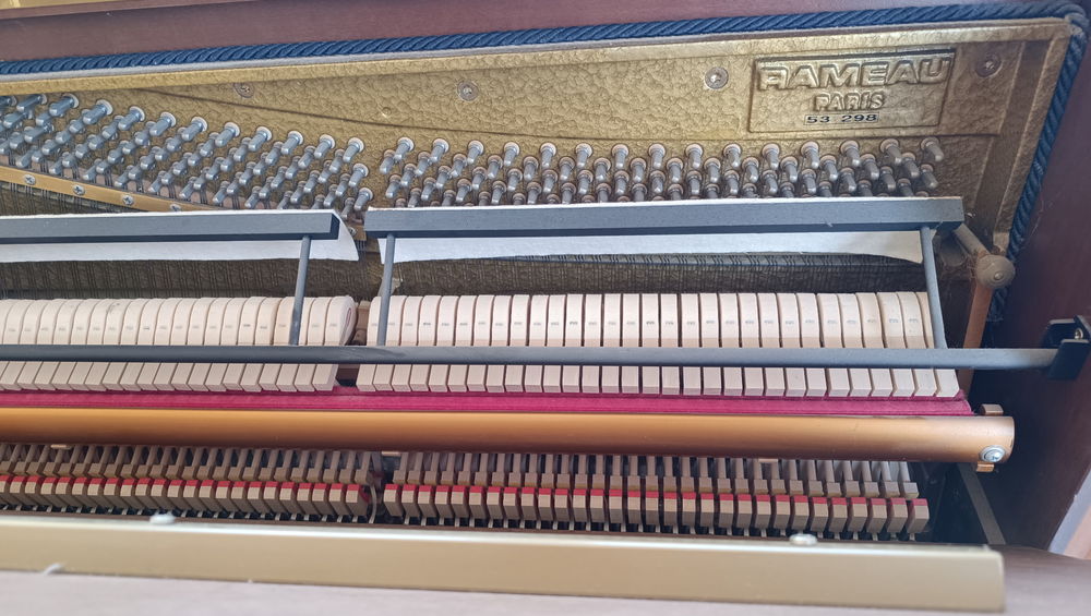 Piano rameau en parfait &eacute;tat Instruments de musique