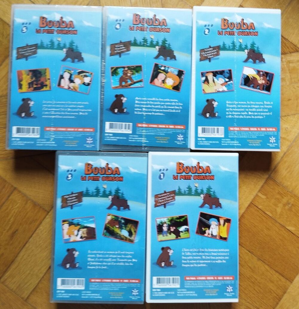 Neuf, coffret VHS 5 k7 Bouba le petit ourson Jeux / jouets