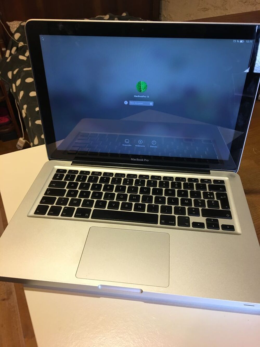 MAC BOOK PRO 13 POUCES Matériel informatique