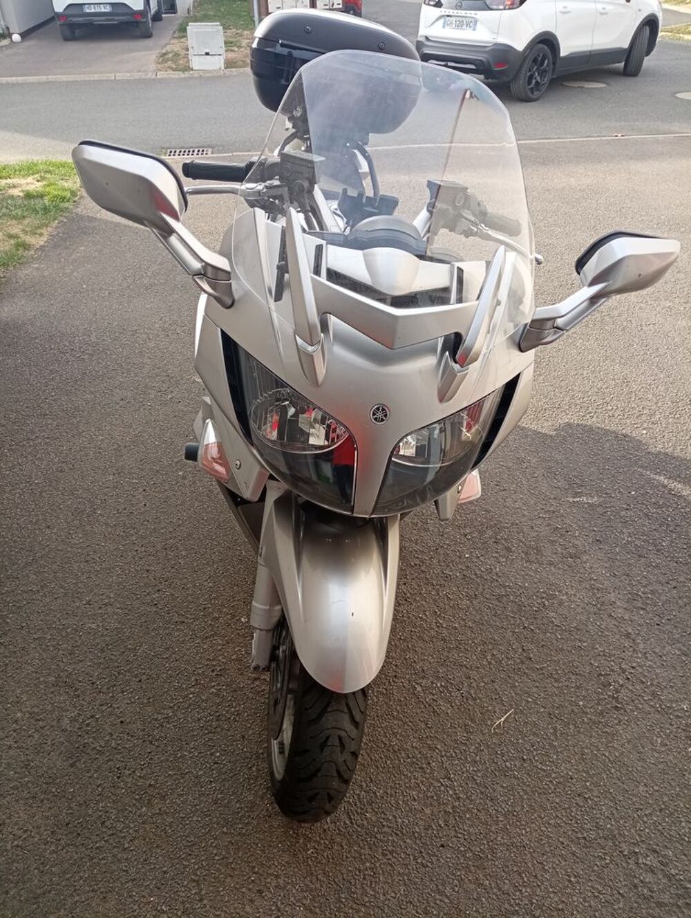 YAMAHA 2012 occasion 71000 M&acirc;con