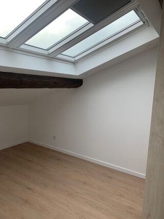  Appartement à louer 2 pièces 34 m² Saint-fons
