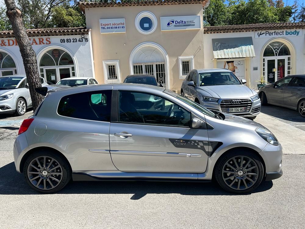 Clio III Clio 2.0 16V 200 Renault Sport 2007 occasion 83580 Gassin