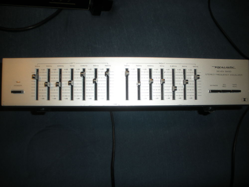 Egaliseurs st&eacute;r&eacute;o Realistic 31 - Seven Band Audio et hifi