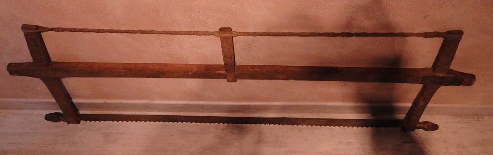 Scie &agrave; cadre, ancien rustique, bois 168 cm - Tr&egrave;s bon &eacute;tat Bricolage