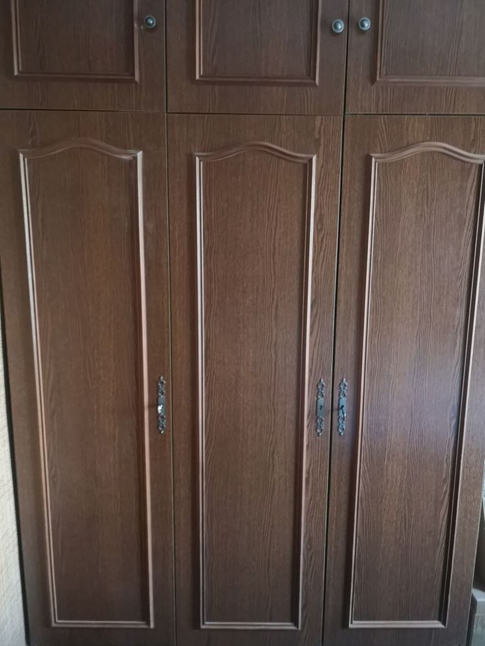 ARMOISRE PLACARD CHAMBRE ADULTE OU ENFANTS - DES RANGEMENTS Meubles