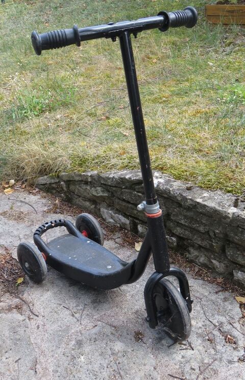 TROTTINETTE ENFANT 3 ROUES Chaumont (52)