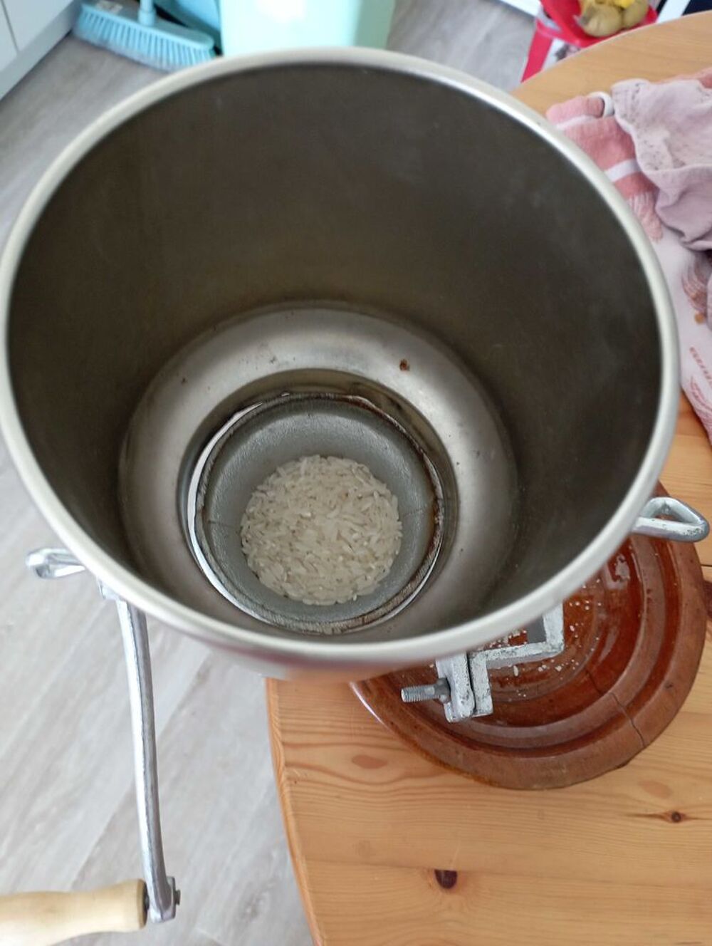 broyeur a grain manuel Electroménager