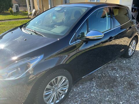 Peugeot 208 1.6 BlueHDi 100ch BVM5 Allure
