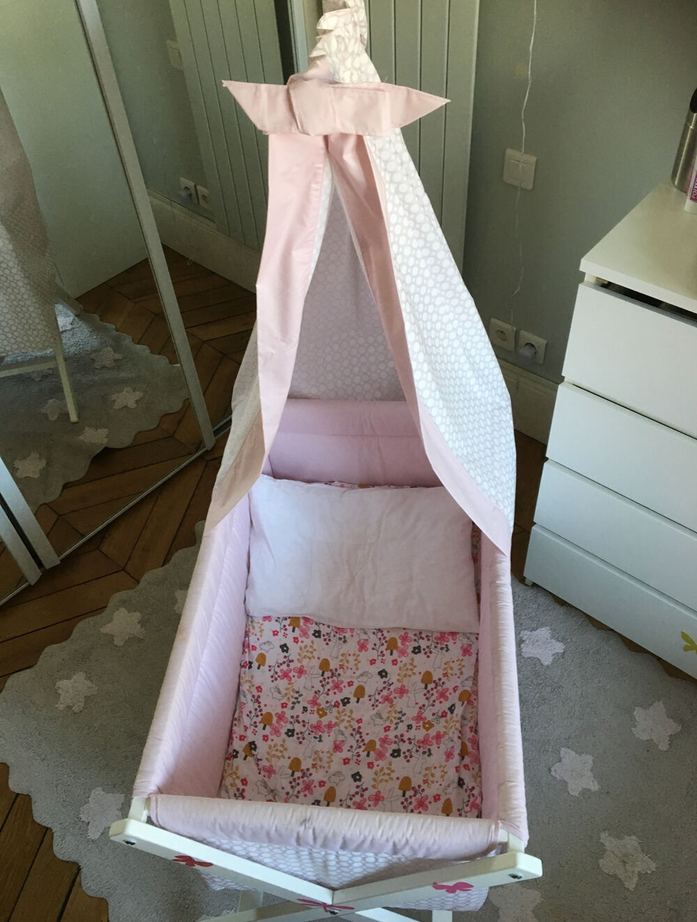 Lit b&eacute;b&eacute; fille Mobilier enfants