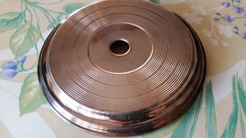 Dessous de plat rond en m�tal argent� CHRISTOFLE 80 Paris 13 (75)