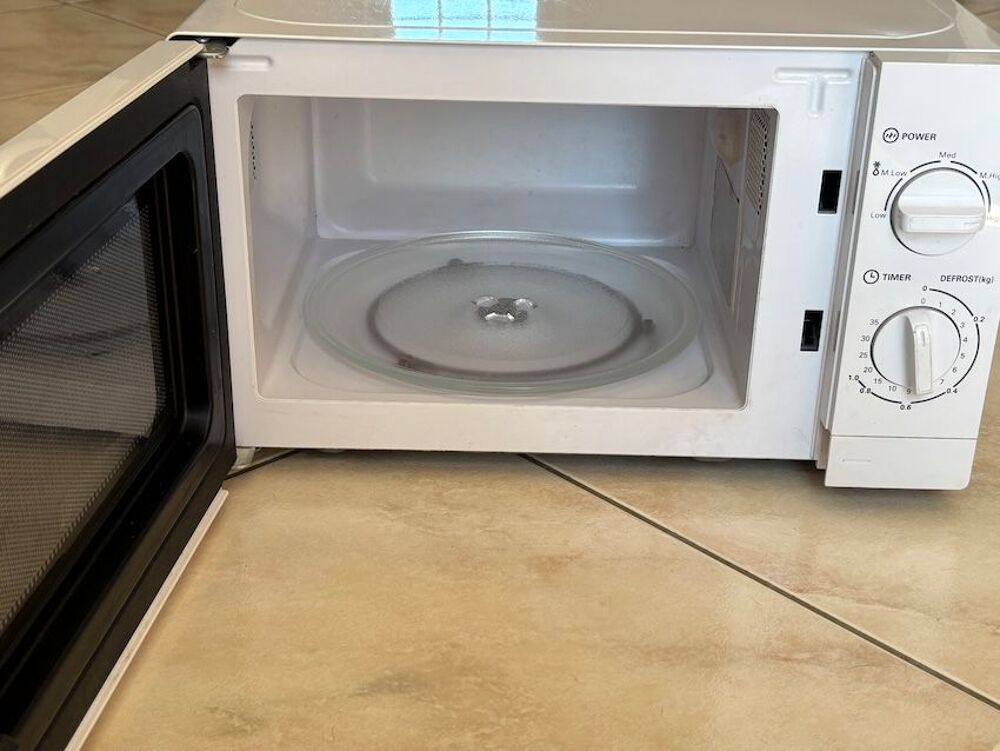 MICRO ONDE 
Electroménager