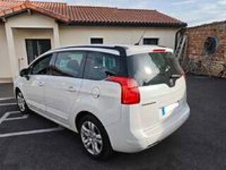5008 2.0 HDi 150ch FAP BVM6 Allure 7pl 2011 occasion 71000 M&acirc;con