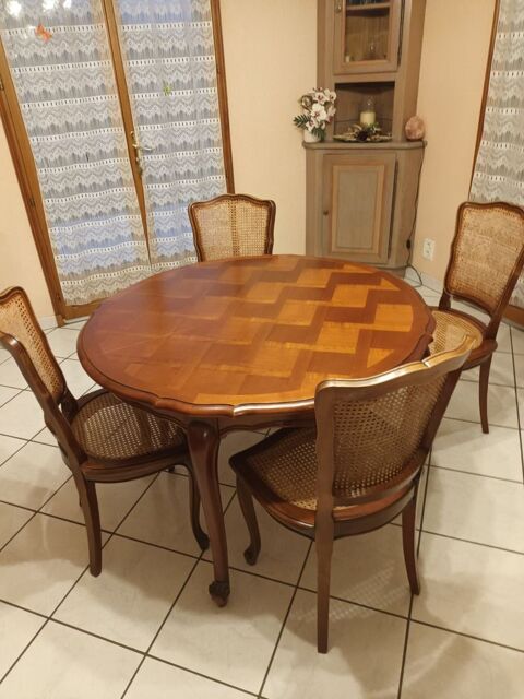 SALLE A MANGER MERISIER 850 Belmont-Tramonet (73)