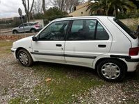 106 1.1i Color Line 2000 occasion 11120 Ginestas