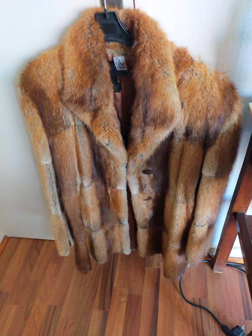 Veste longue en renard doublure neuve Vêtements